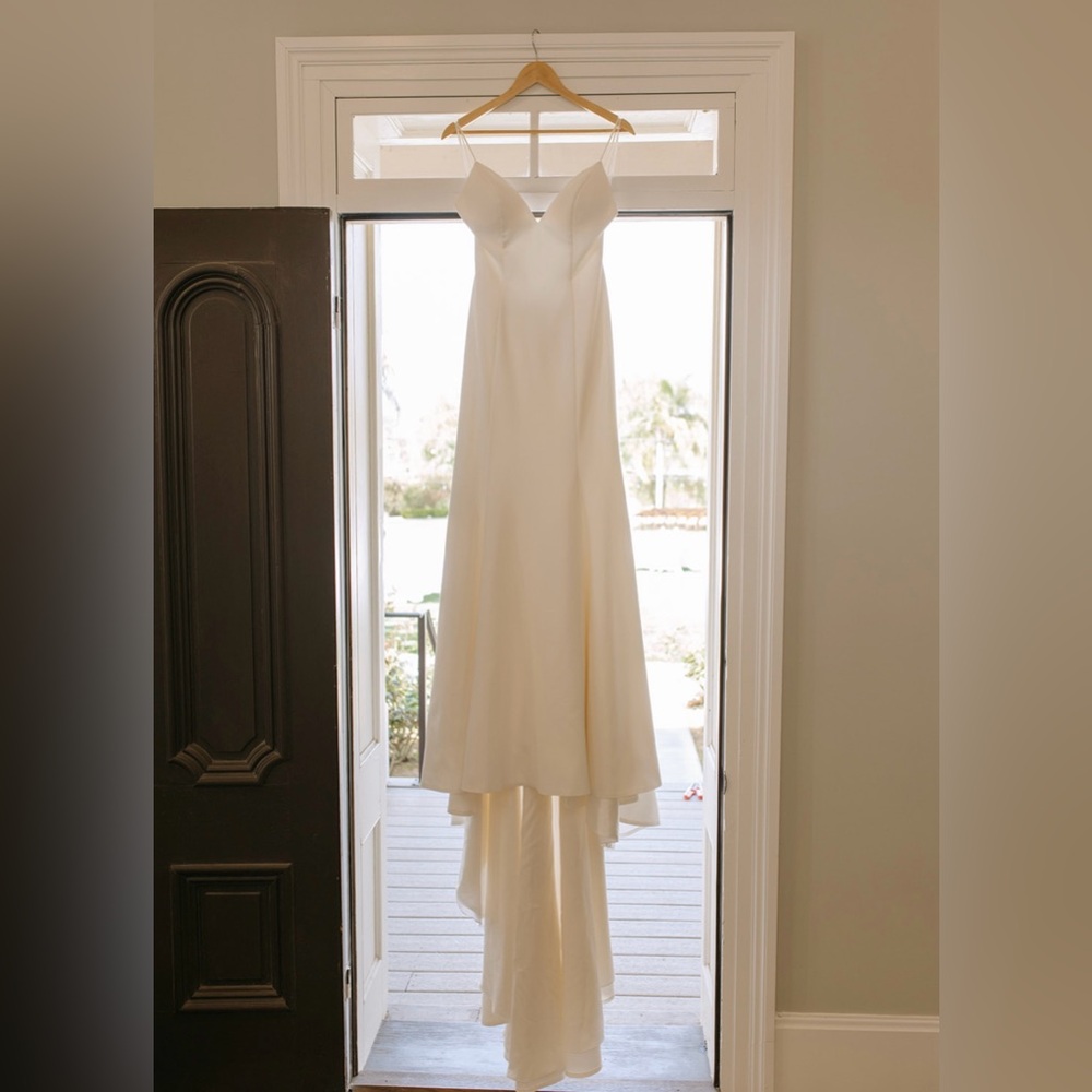 Allure Bridal Gown 9603 - Picture 2 of 8